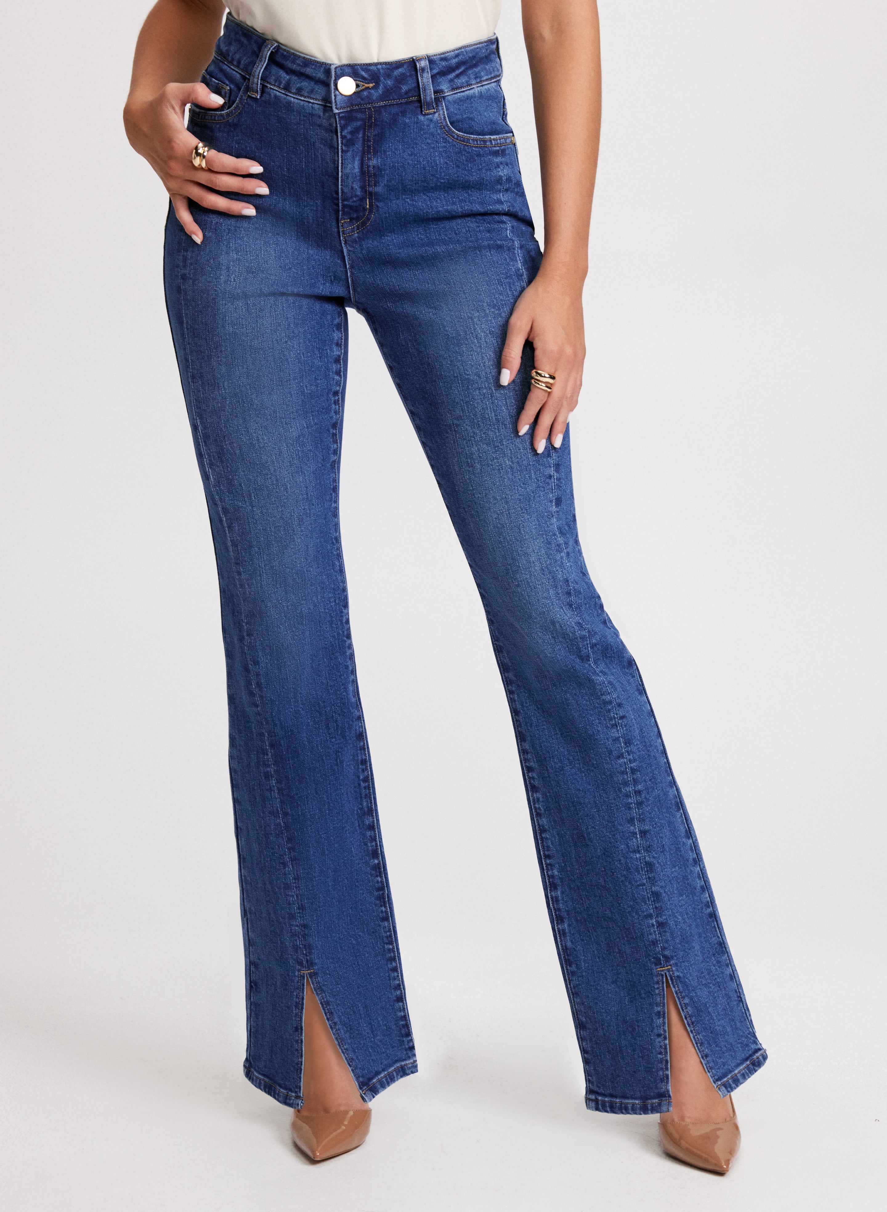 Fashion flare jeans with slit