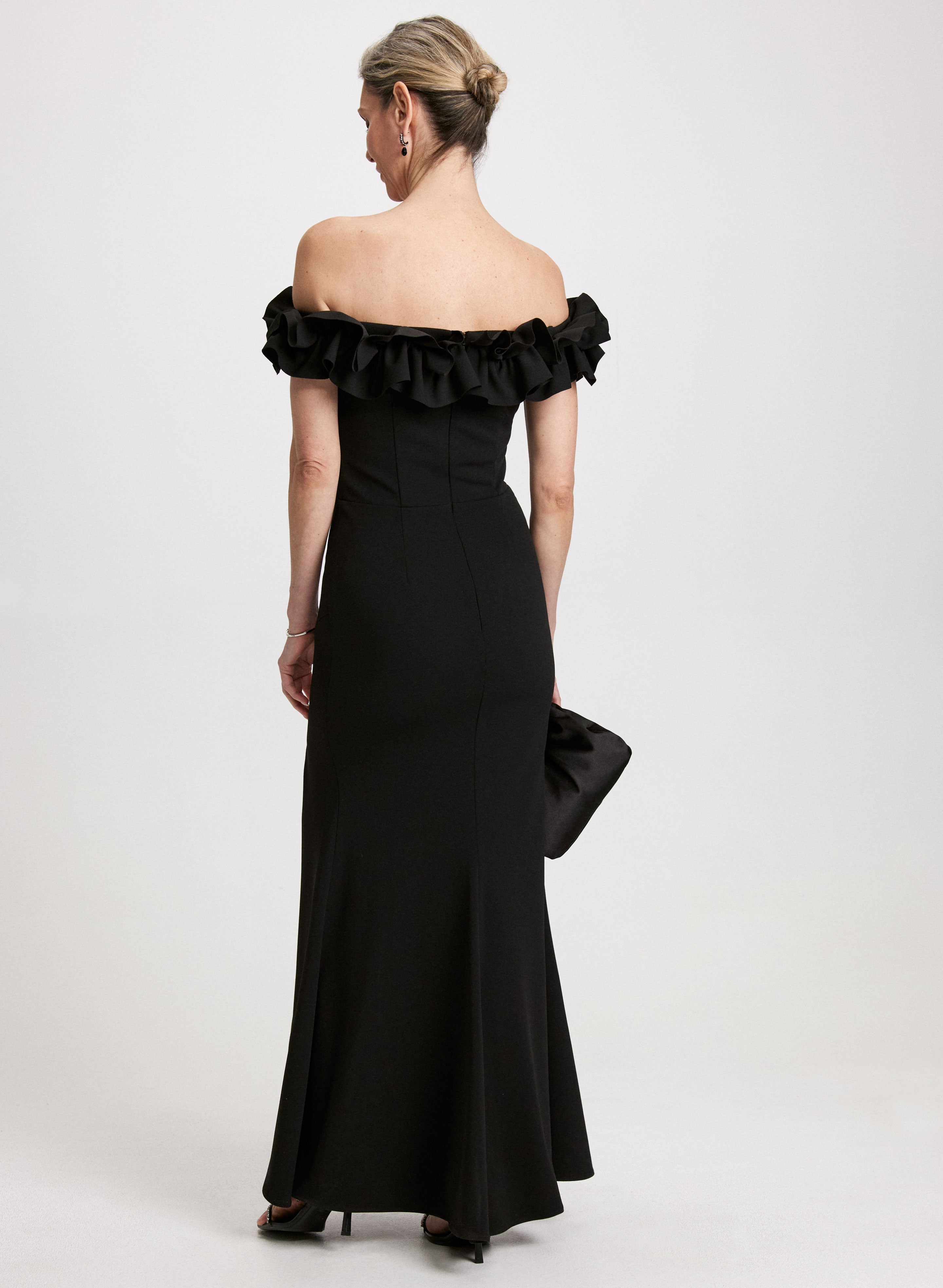 Ruffle Neck Fitted Gown