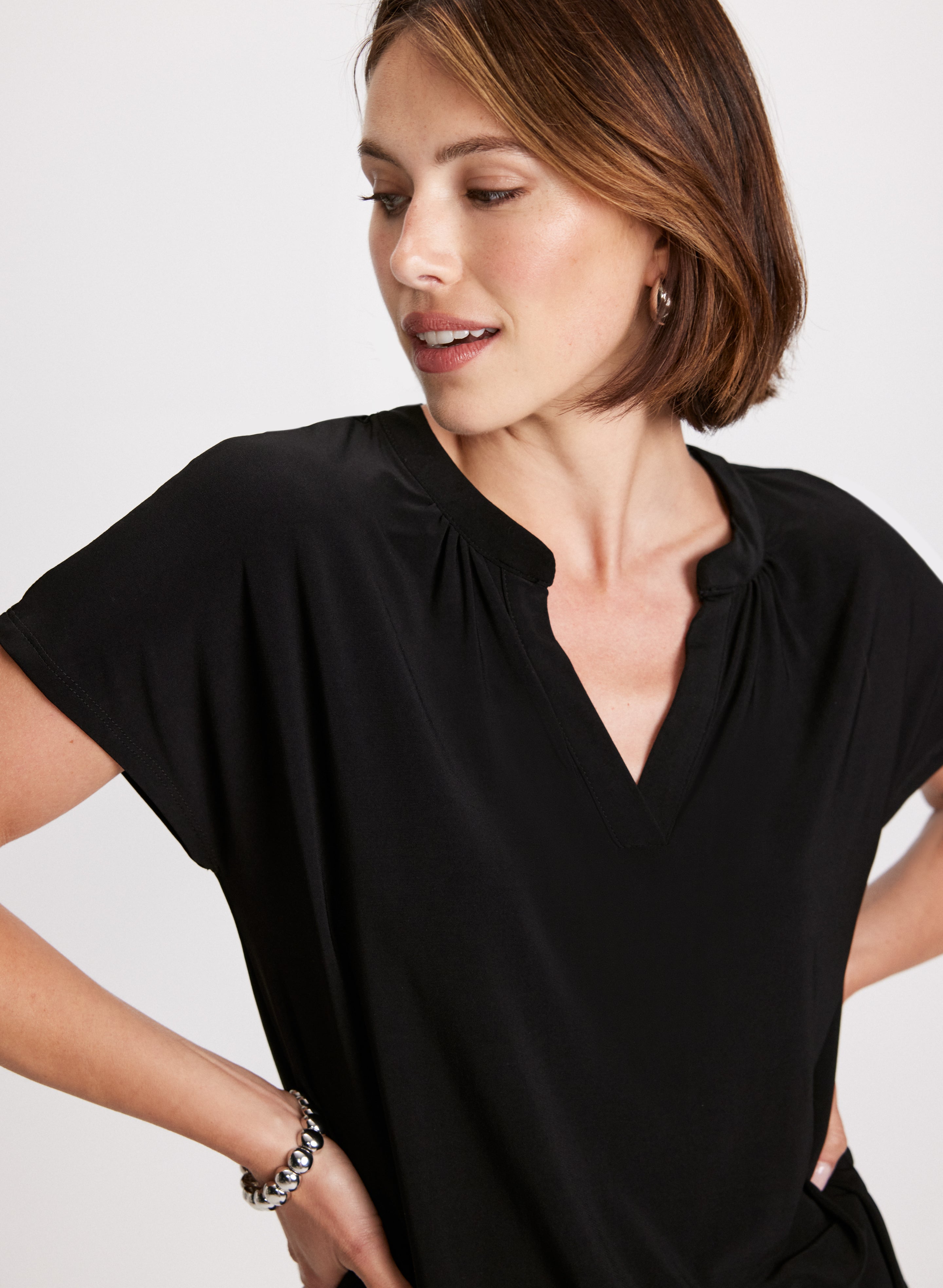 Black v neck best sale