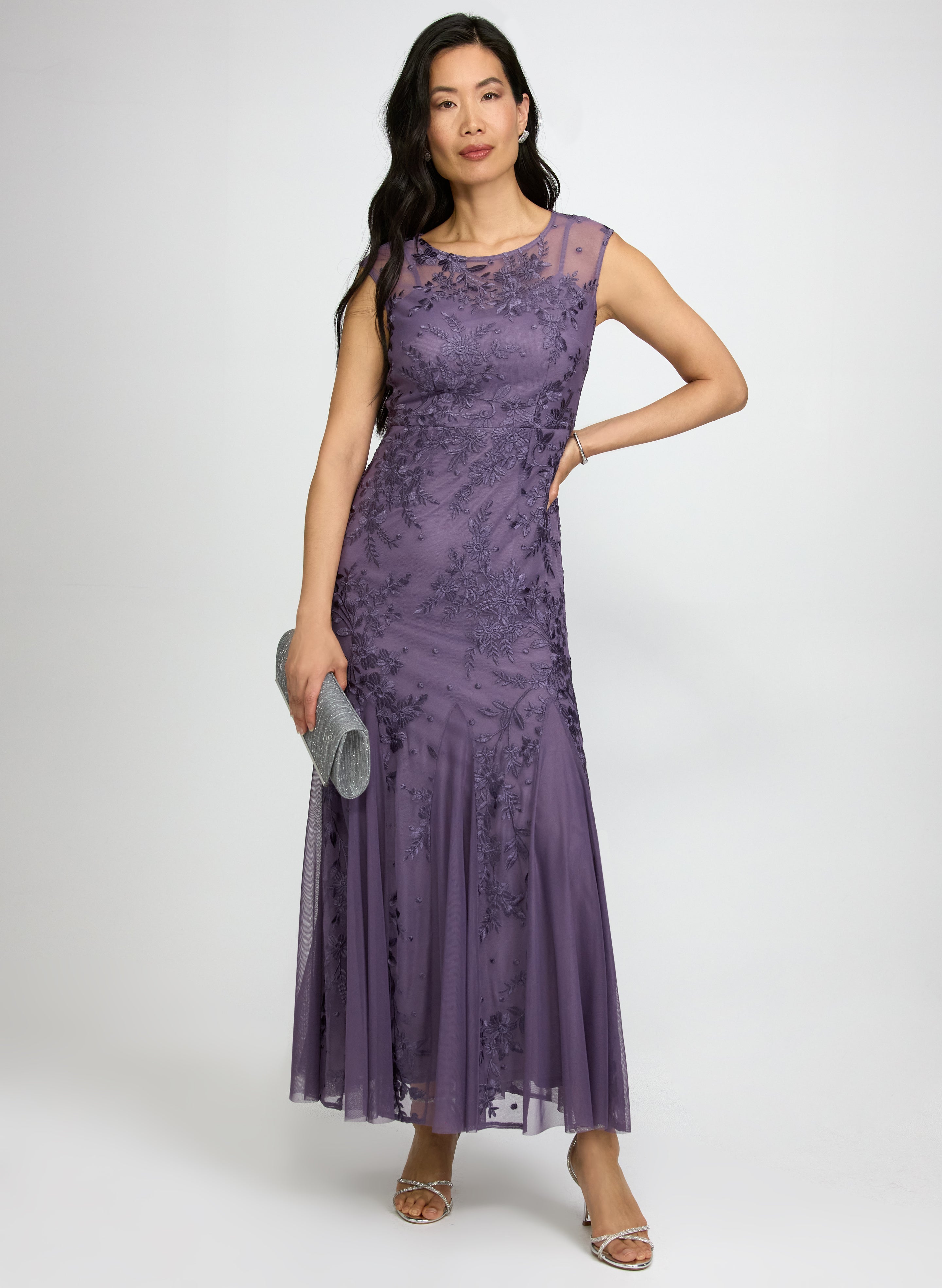 fitted lace wedding dress Vivo Zuri Sleeveless Tent Maxi Dress - Purple / Taupe Leaves Print main image 0