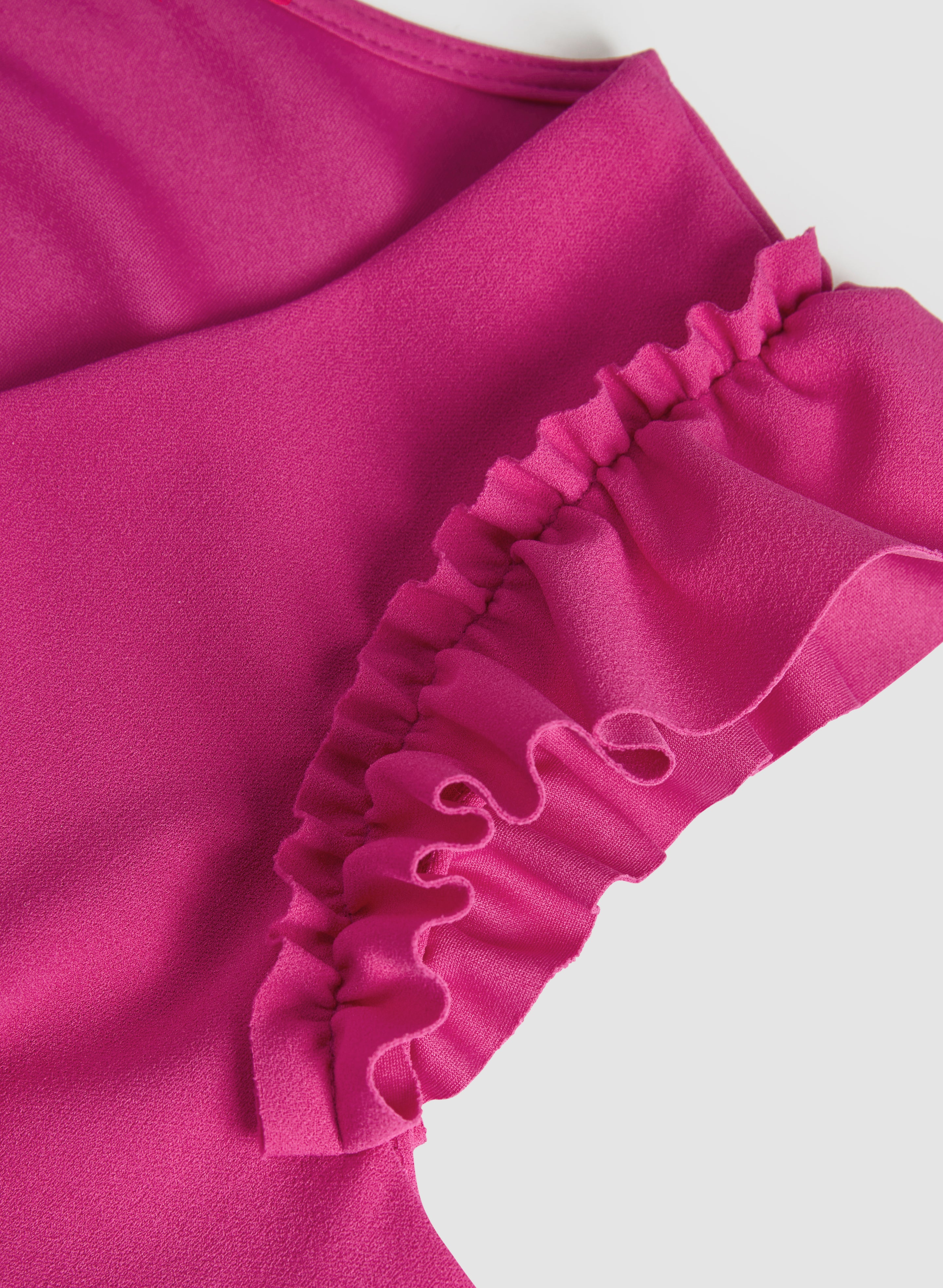 pink ruffle sleeve top