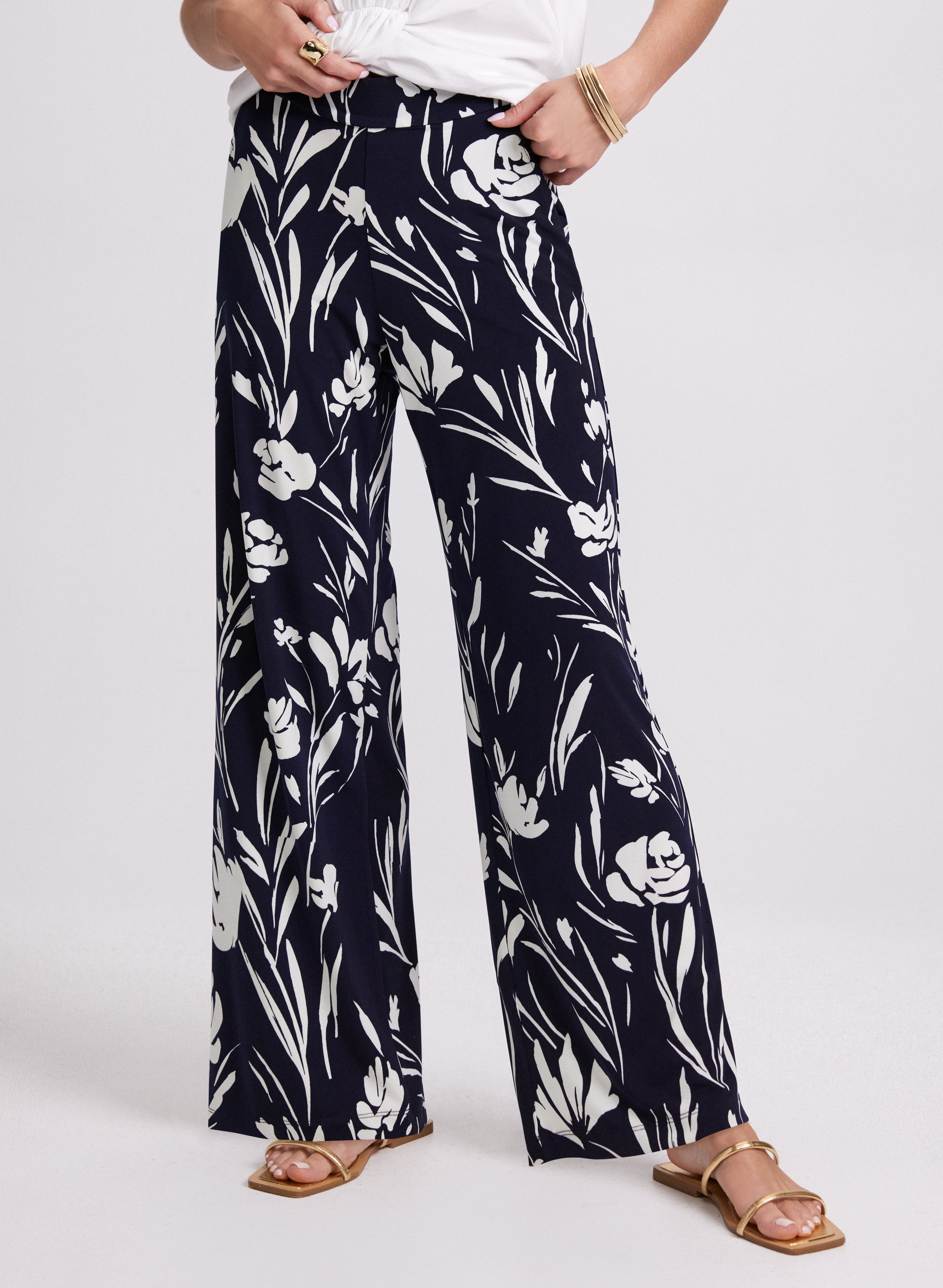 パンツ coyseio FLOWER PATTERN PANTS NAVY coyseio FLOWER PATTERN PANTS NAVY