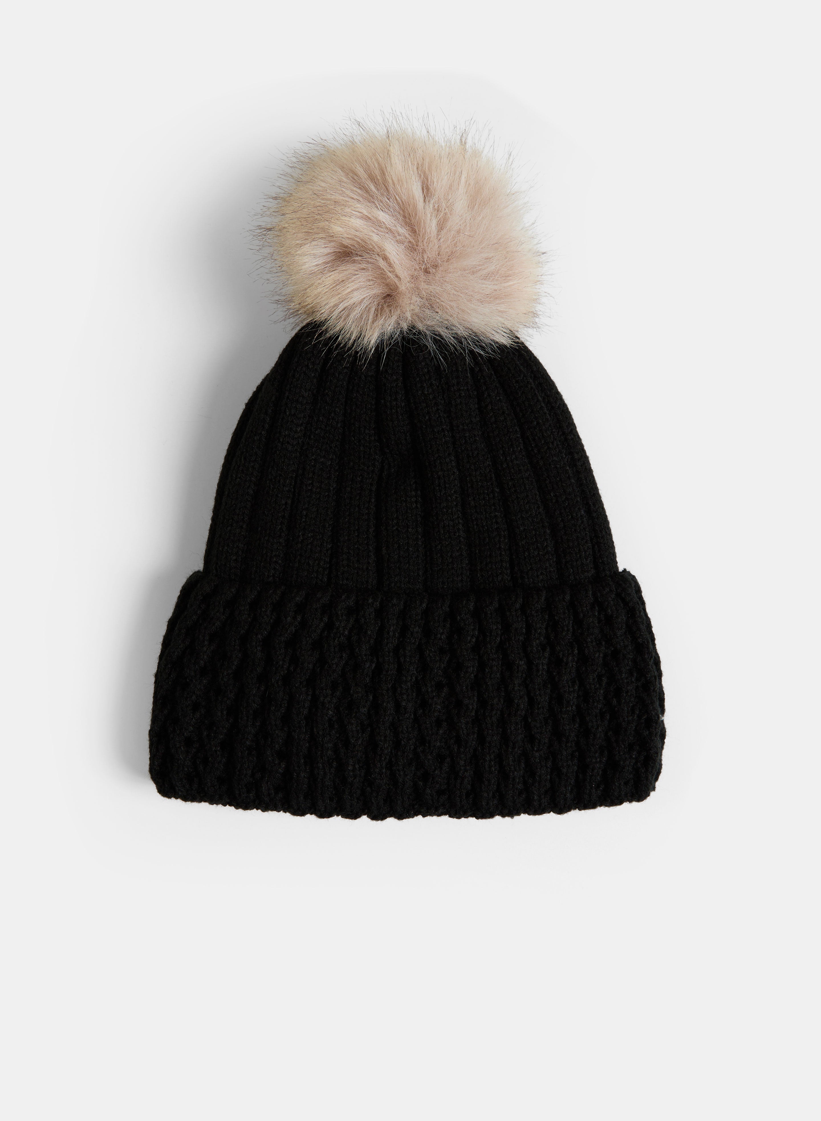 Black hat with white pom pom online