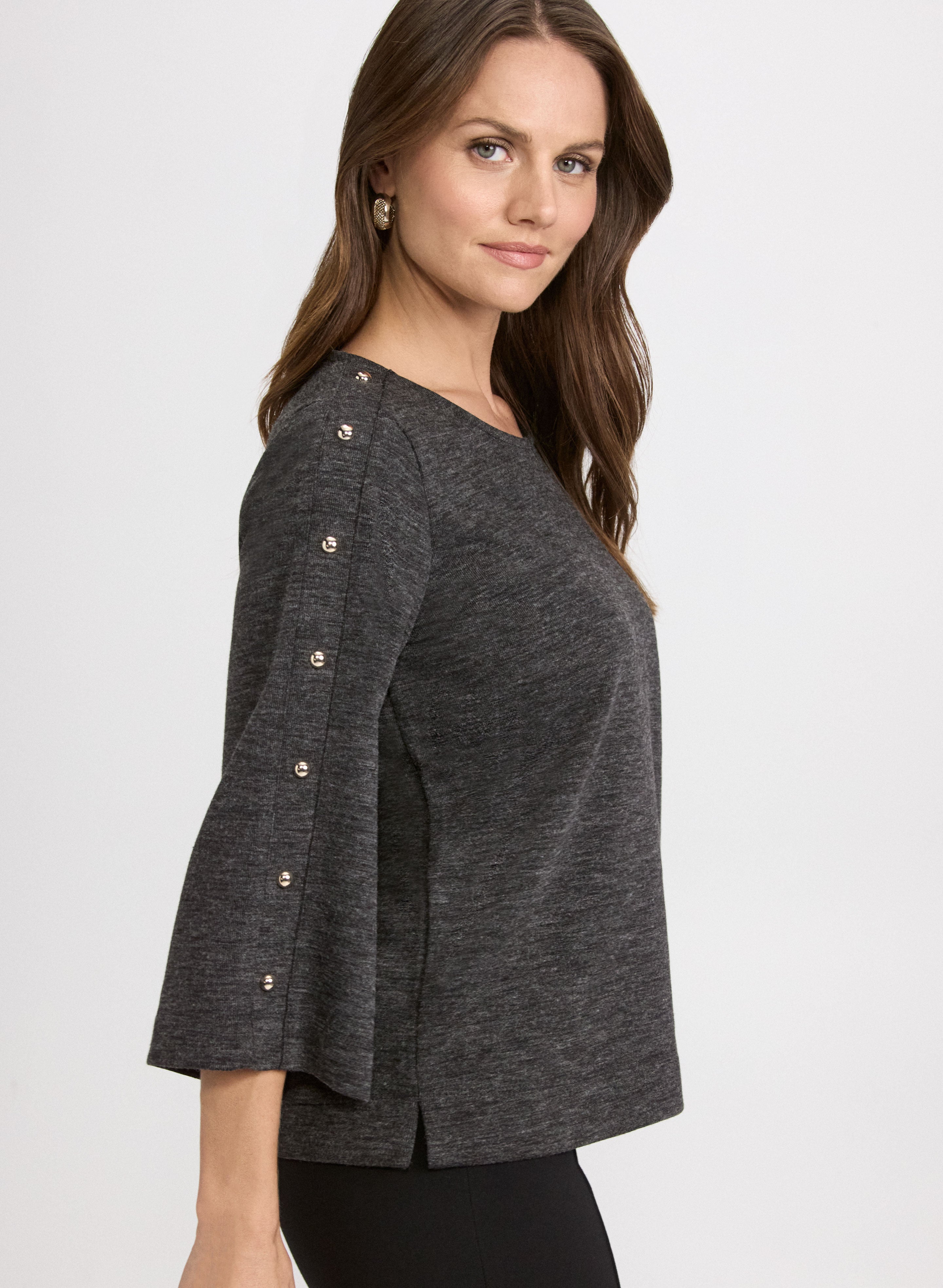 Stud Detail Top