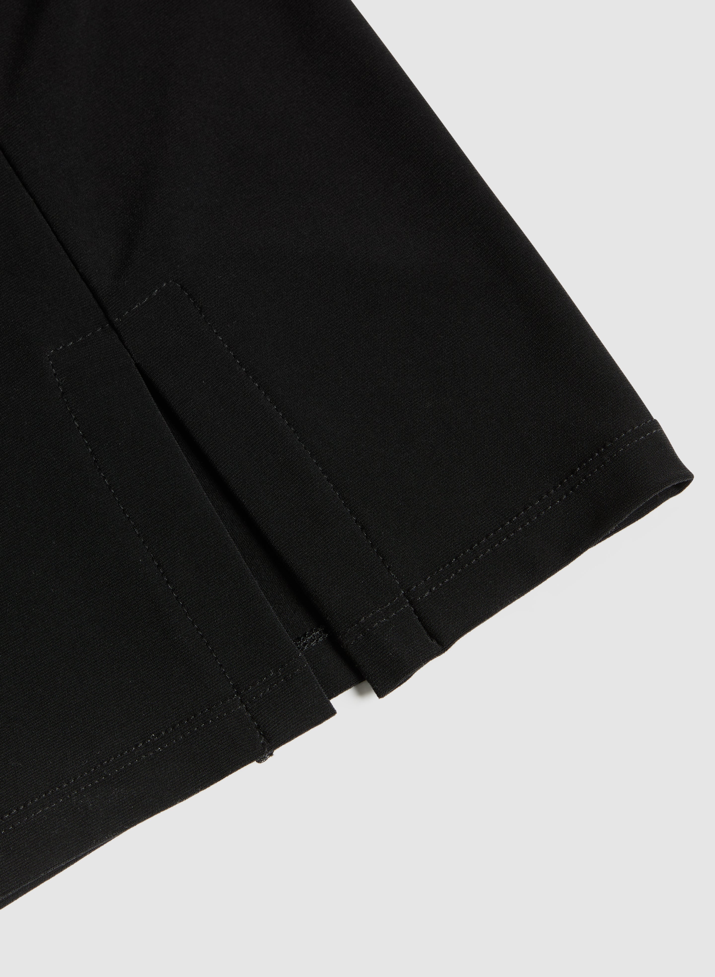 Side Slit Pull-On Capris