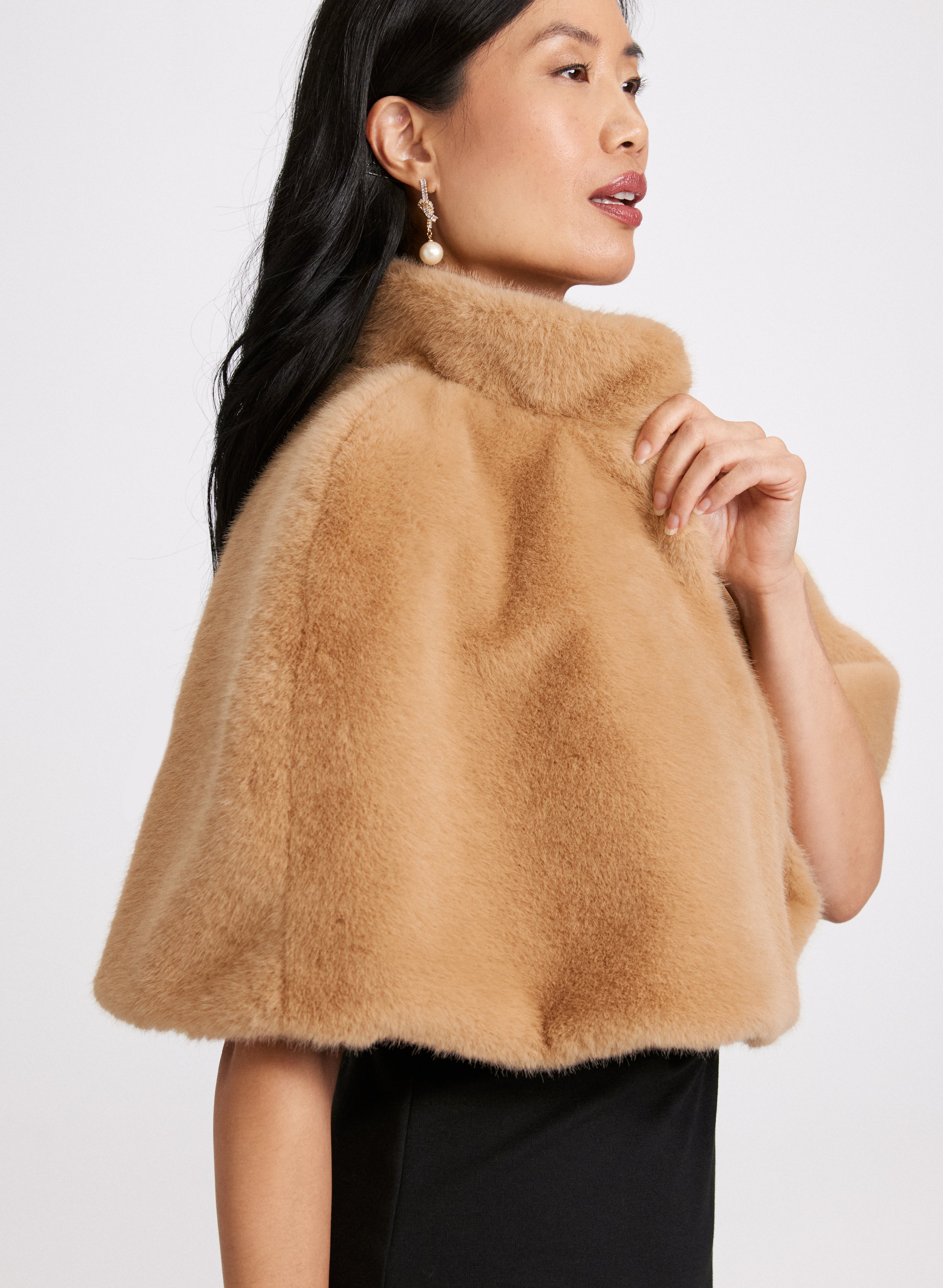 faux fur cape shawl