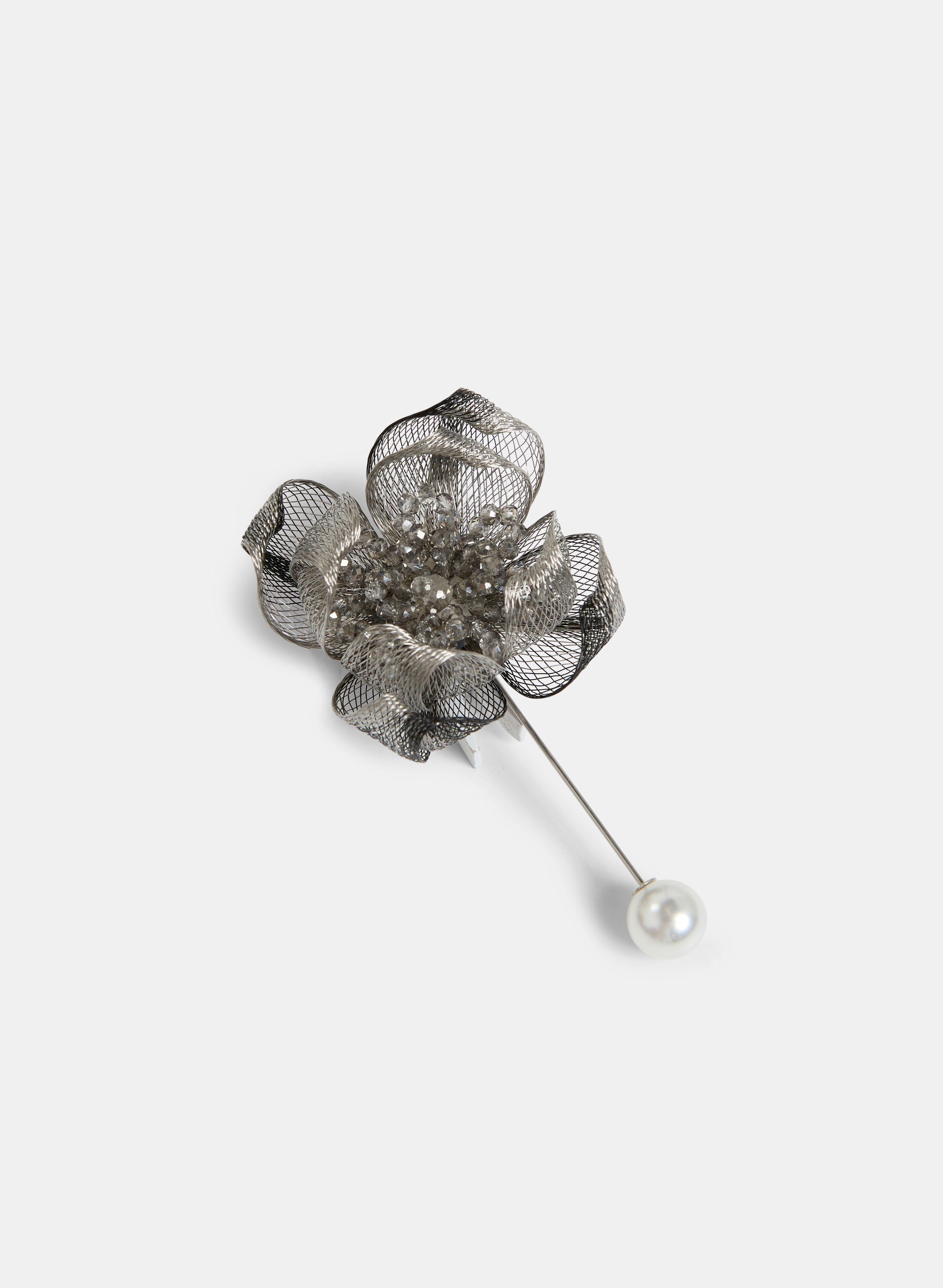 Mesh Boutonnière Pin