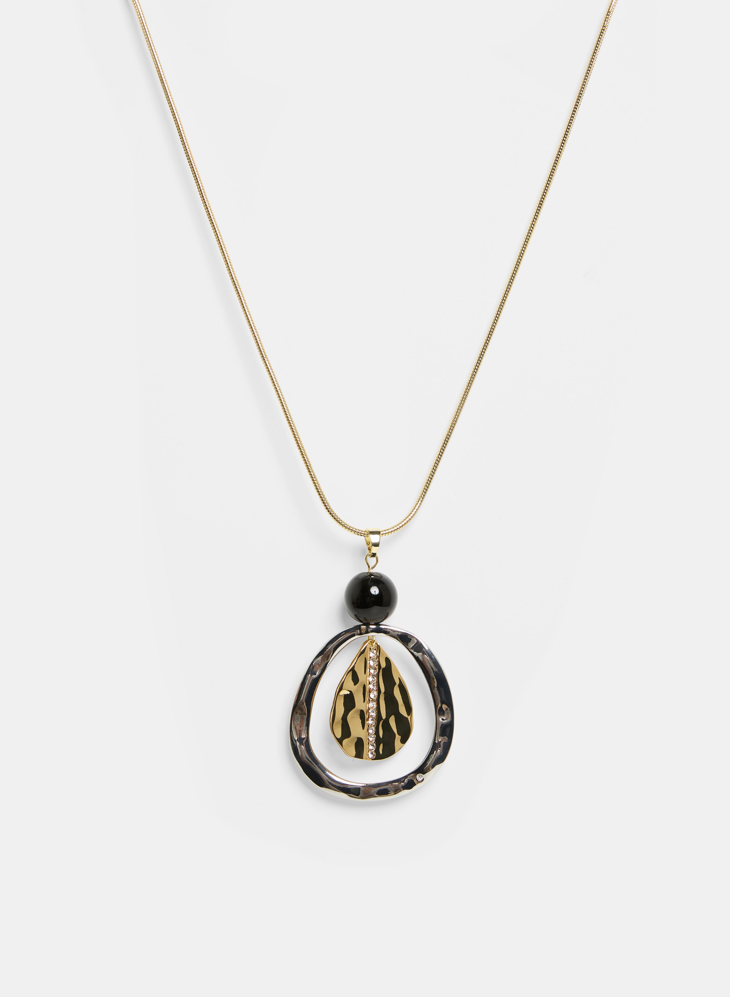 Circle Pendant Necklace