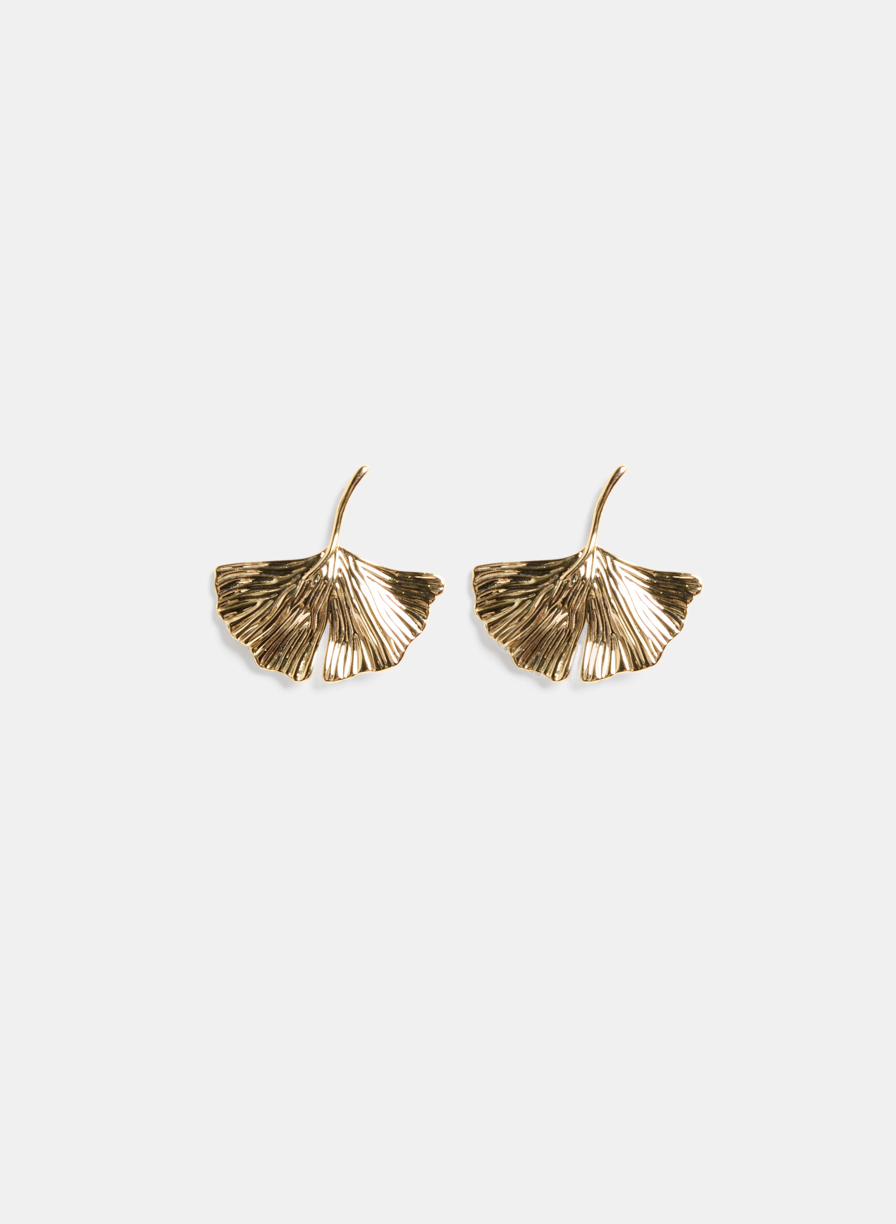 Leaf Shape Stud Earrings