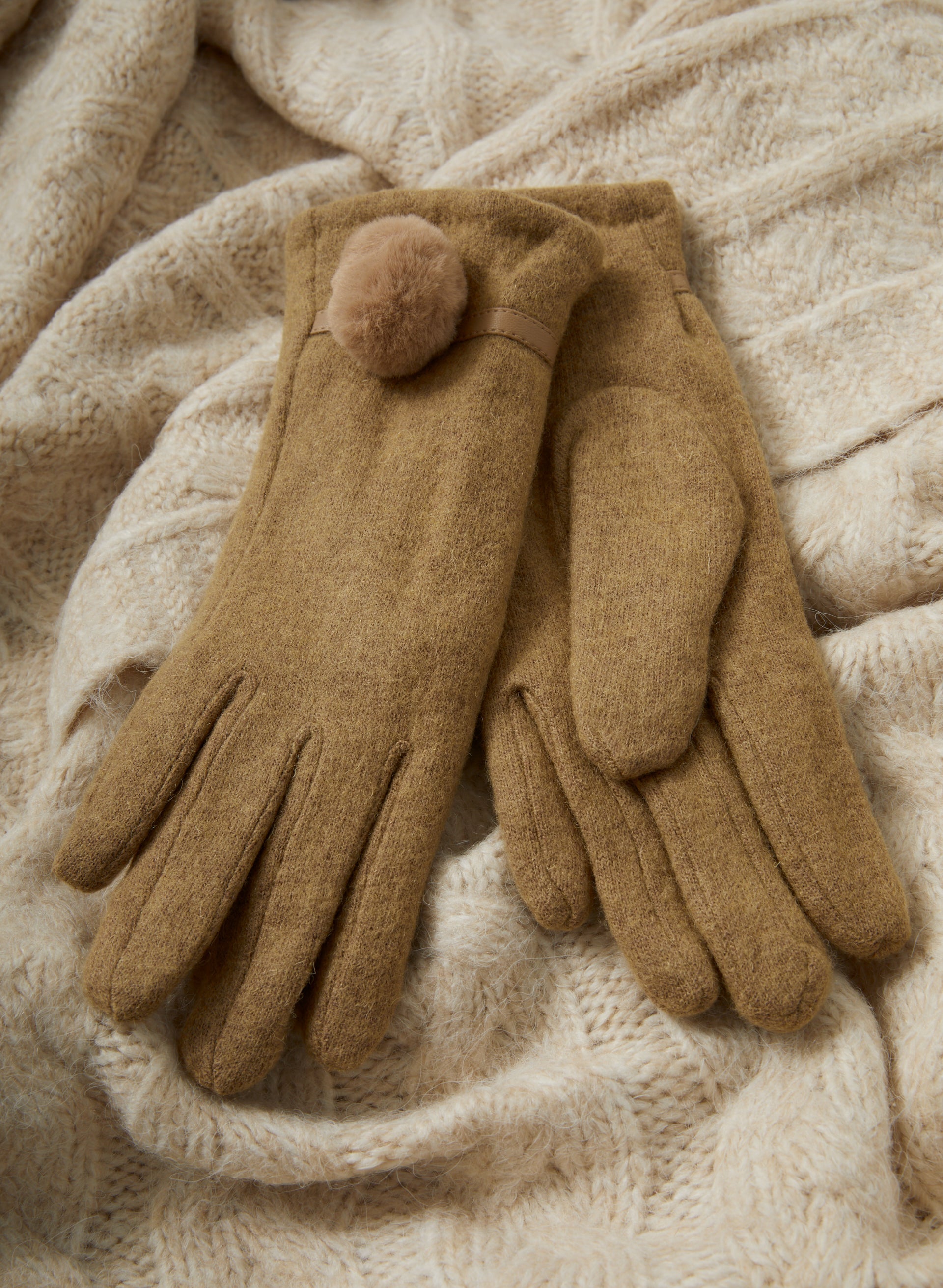 Pom Pom Detail Gloves