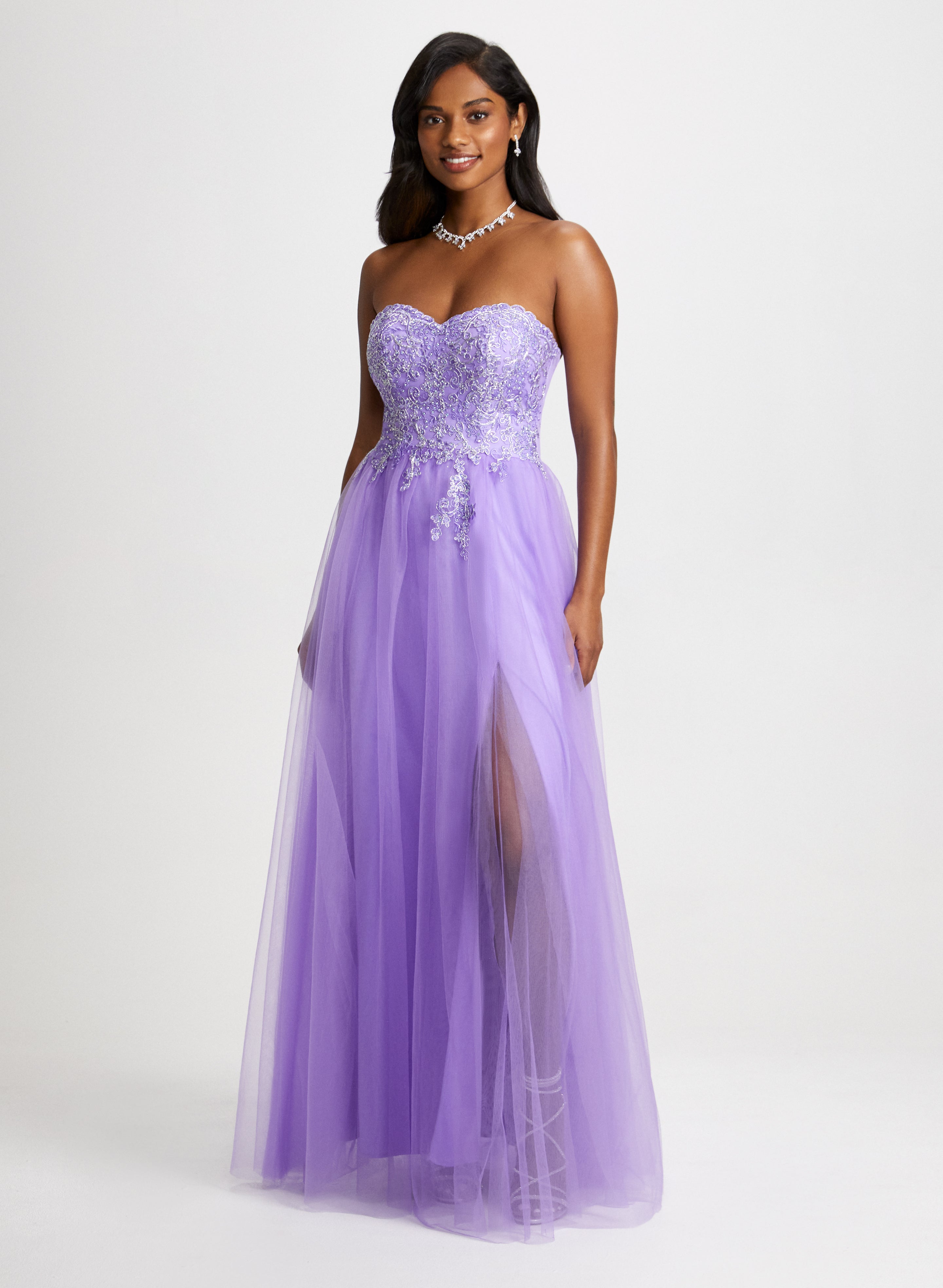 Embellished Corset Gown Short Necklace
