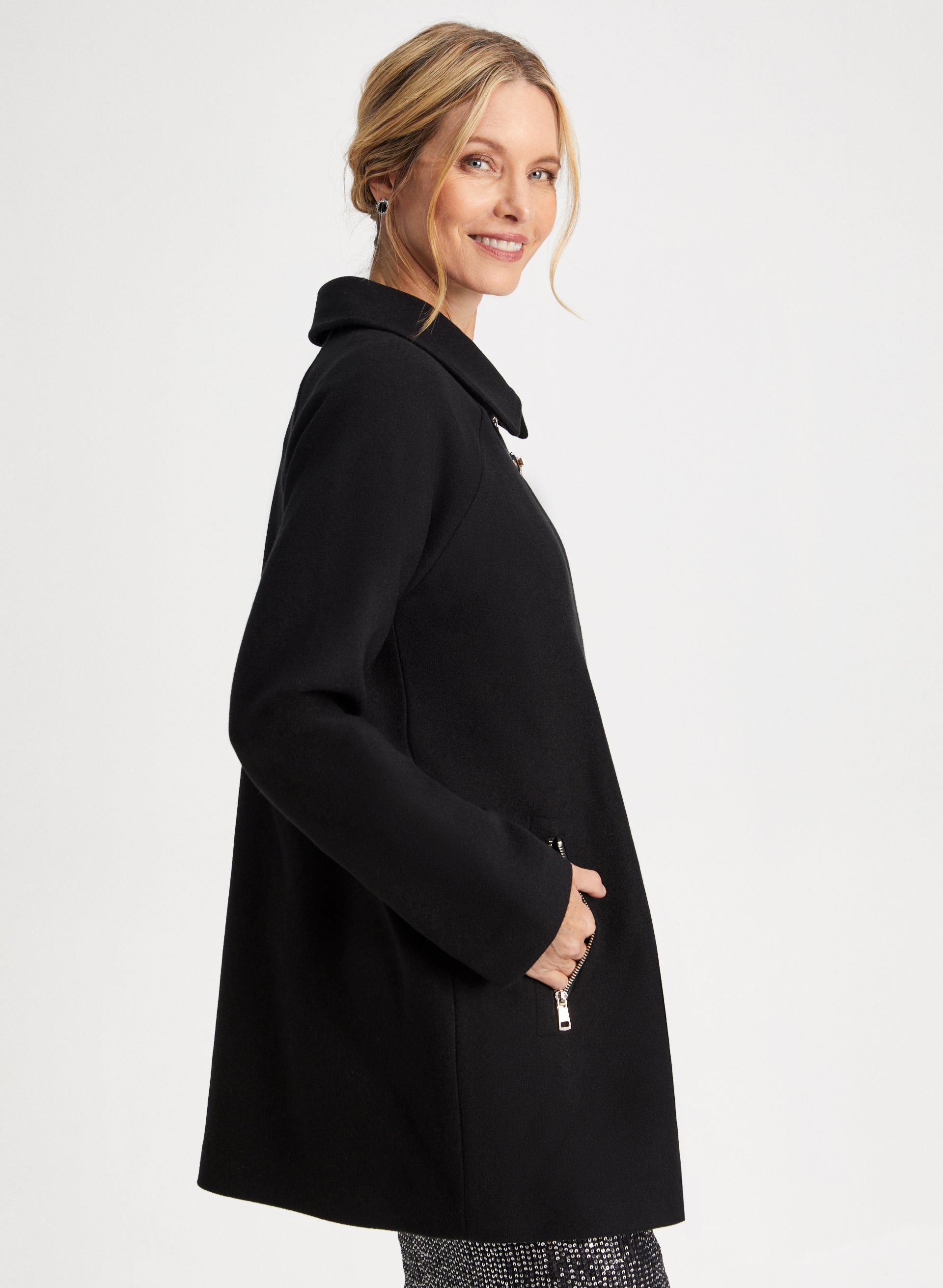 Black wool coat with fur clearance