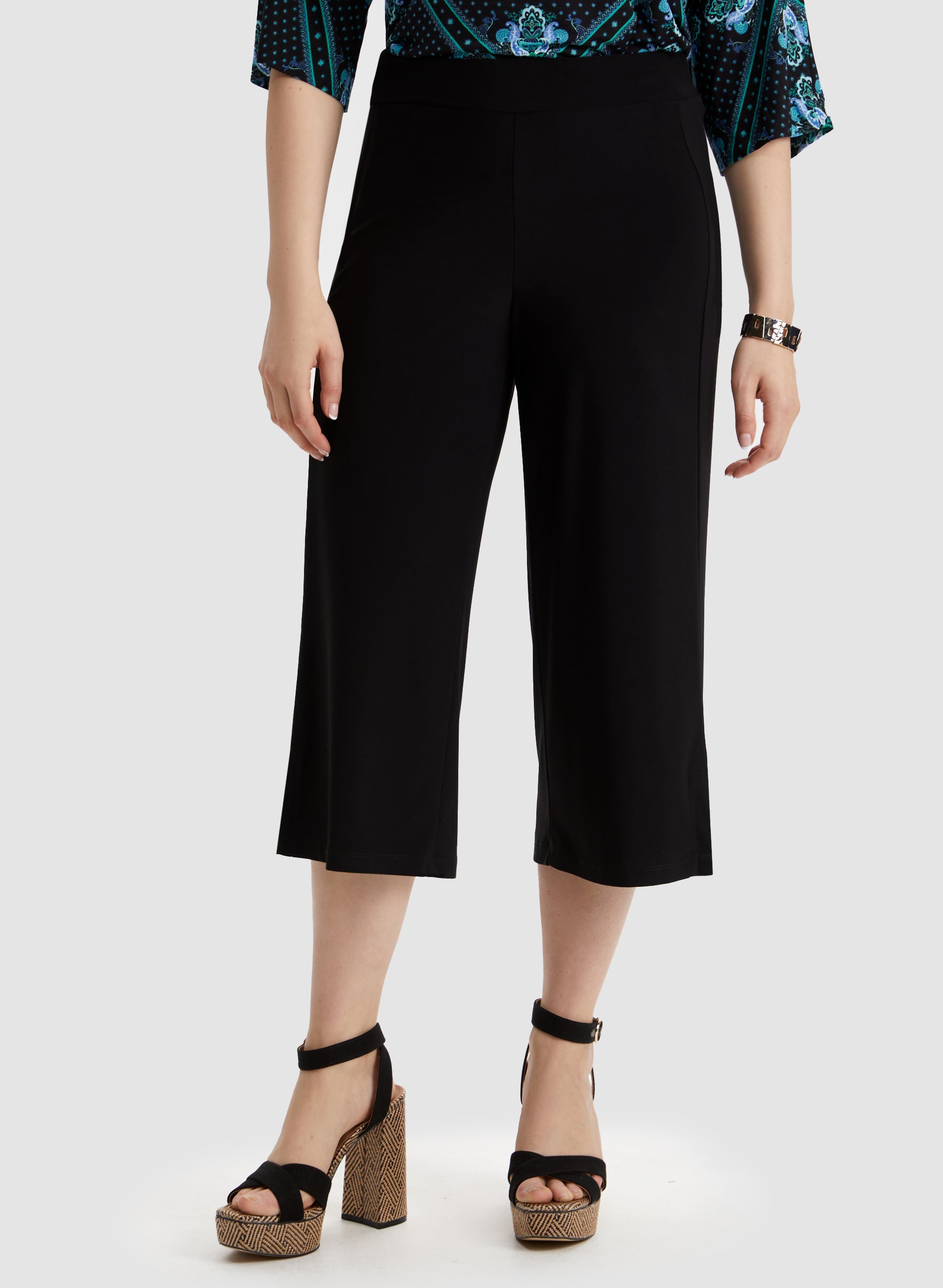 New York & Company Capri Pants Cropped Trouser Stretch Denim NWT