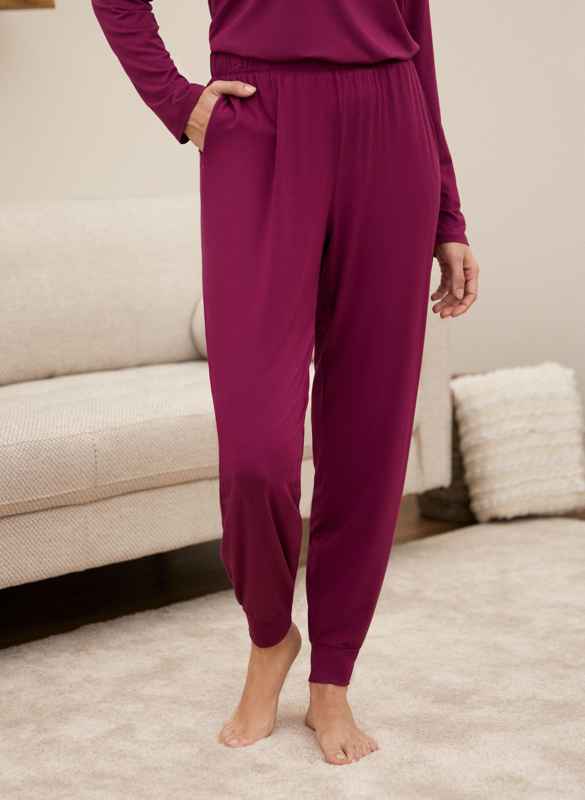 Pyjama pull clearance