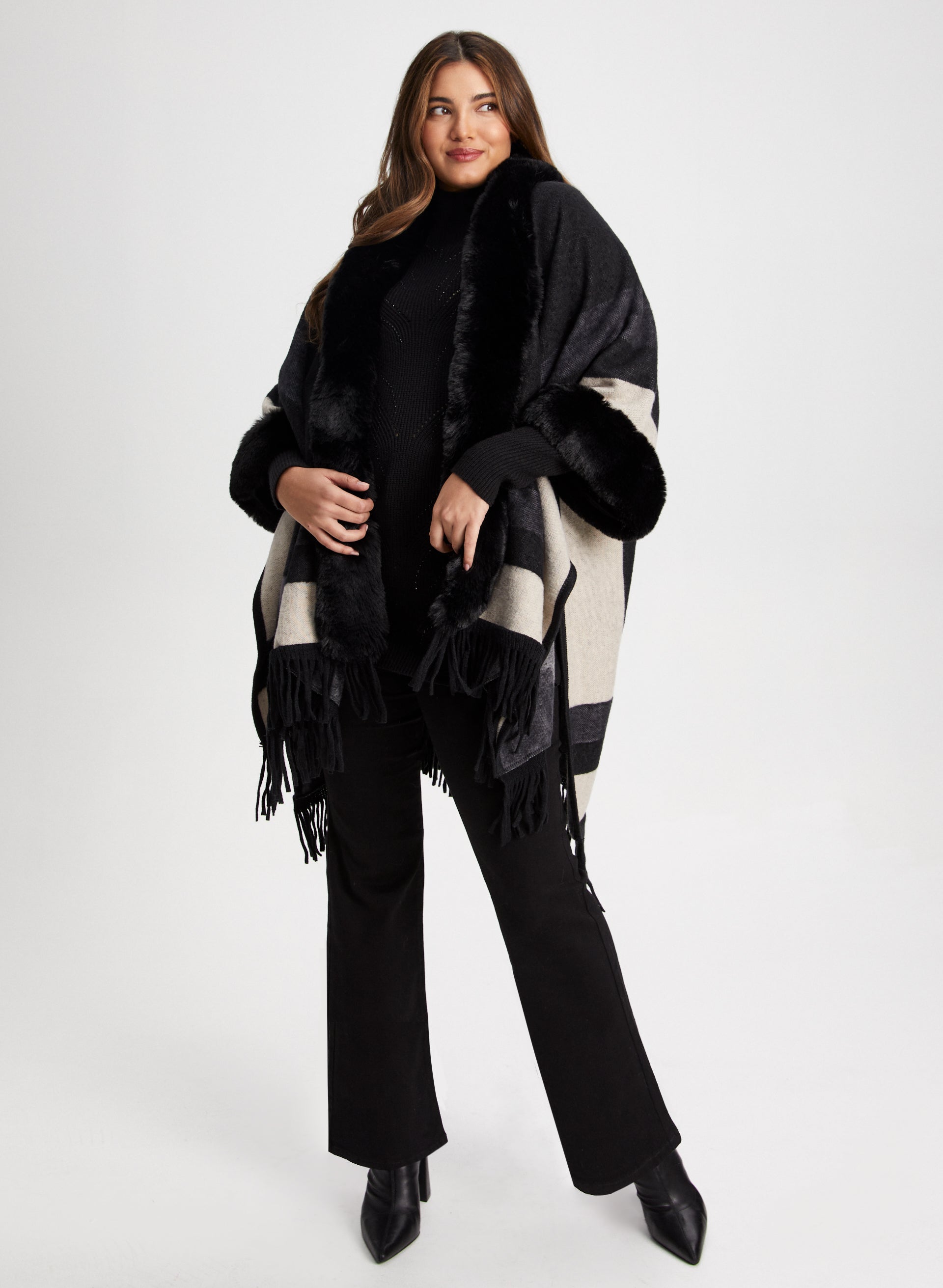 Poncho ecossais a fausse fourrure
