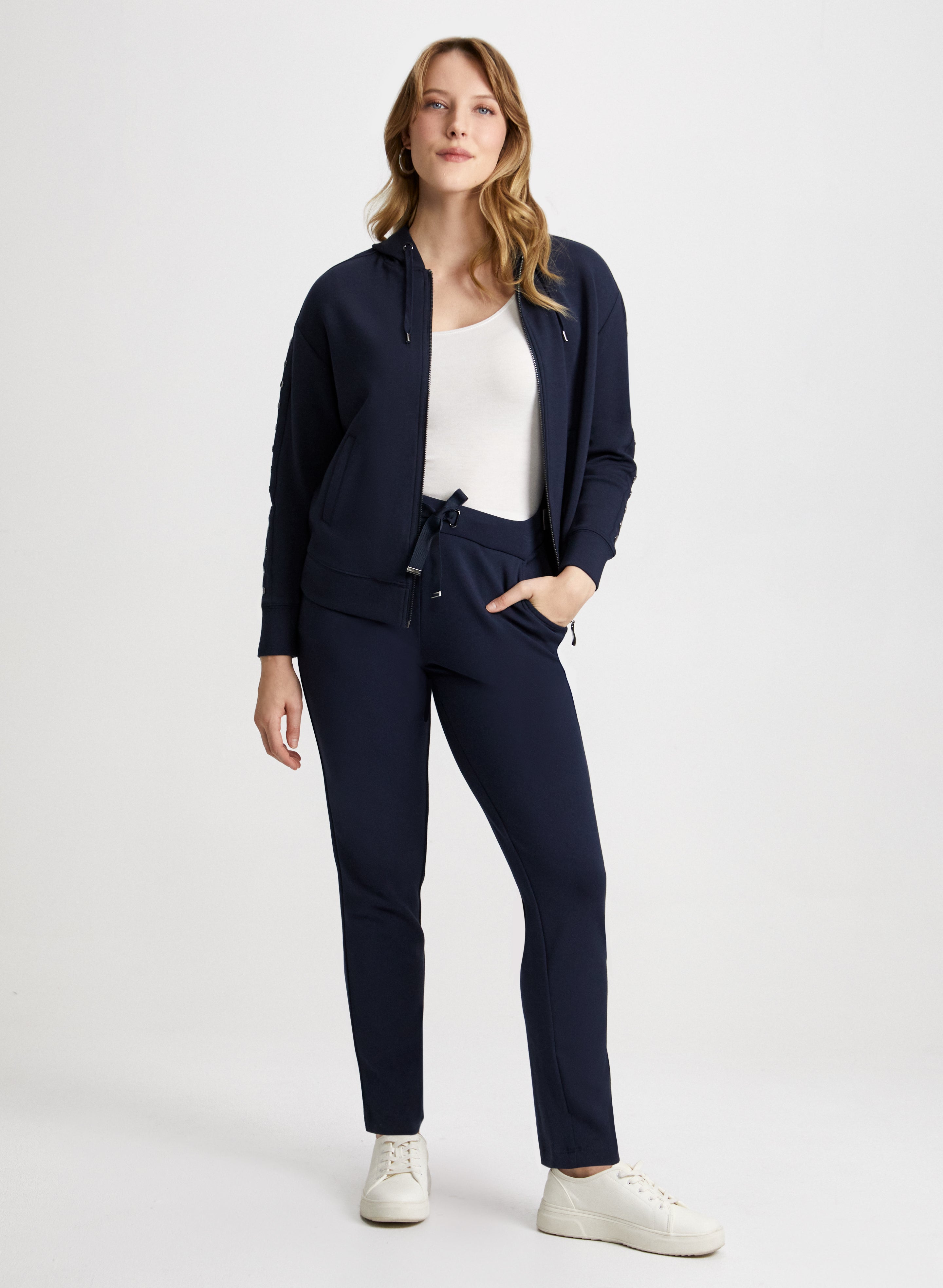 Joggers top deals